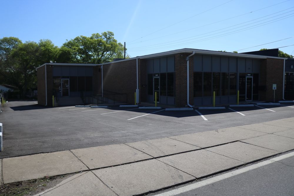 Retail For Lease: 2640 State Hwy 11, Nashville, TN 37211